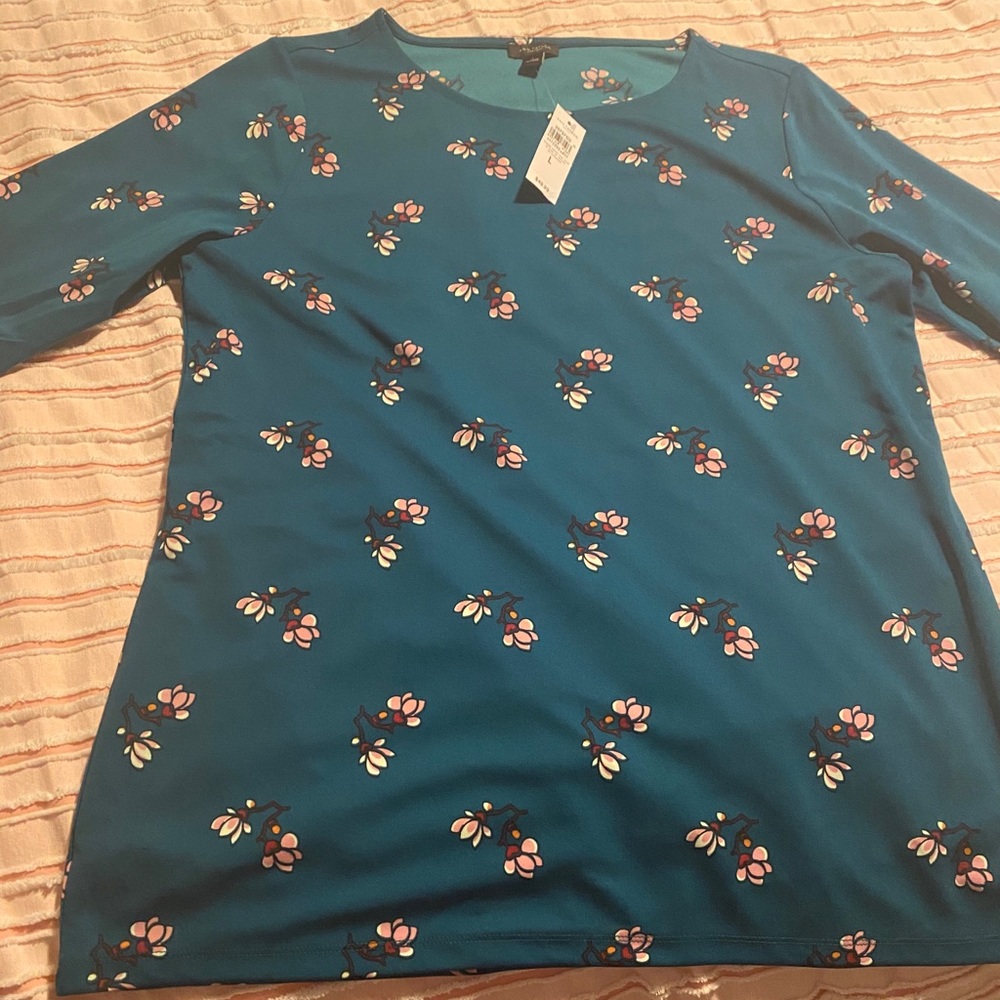 Great 3/4 sleeve top from Ann Taylor - Picture 2 of 3
